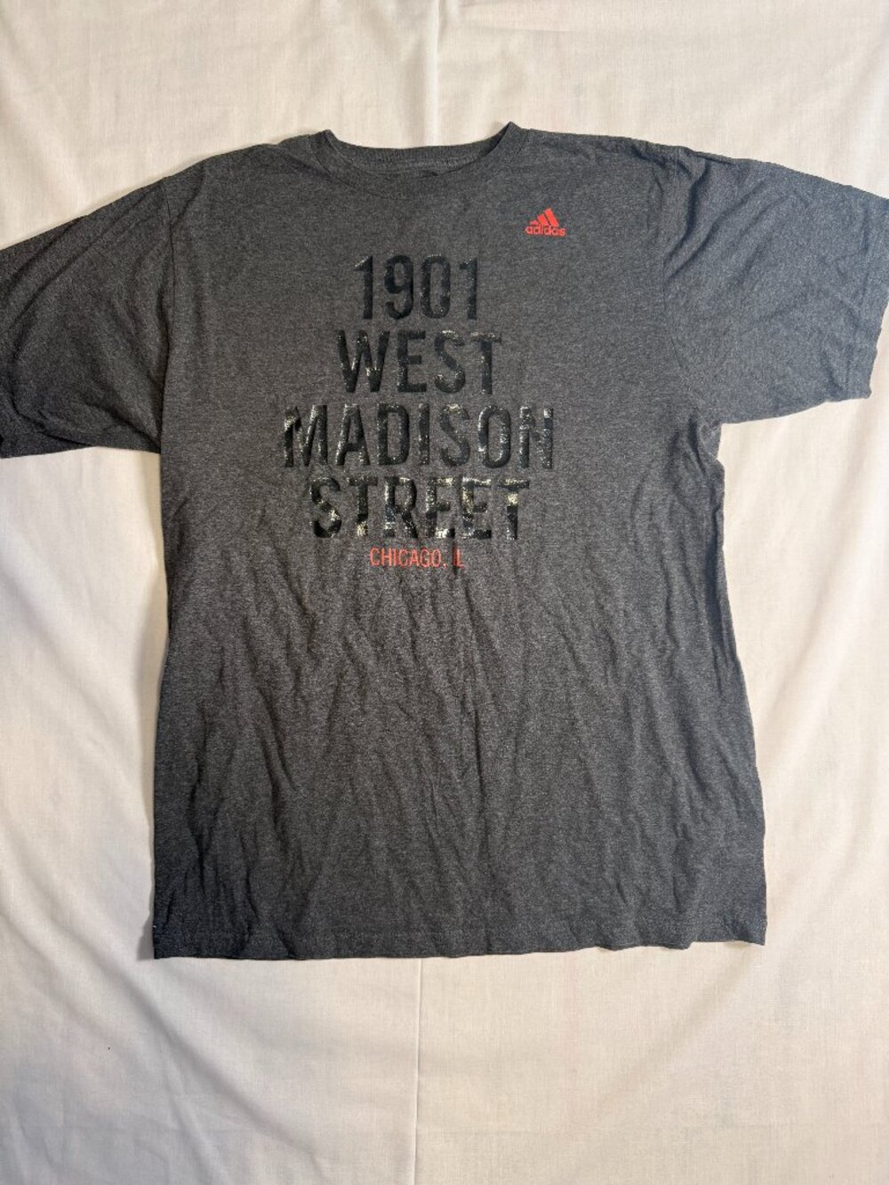 Adidas Mens Large Heather Grey United Center 1901 West Madison Chicago IL